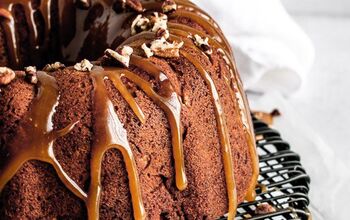 The Best Caramel Apple Coffee Cake