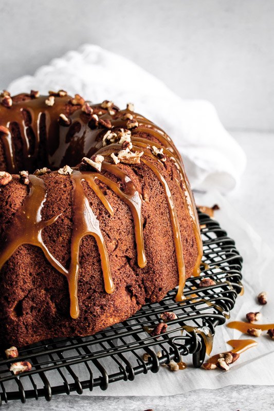 the best caramel apple coffee cake