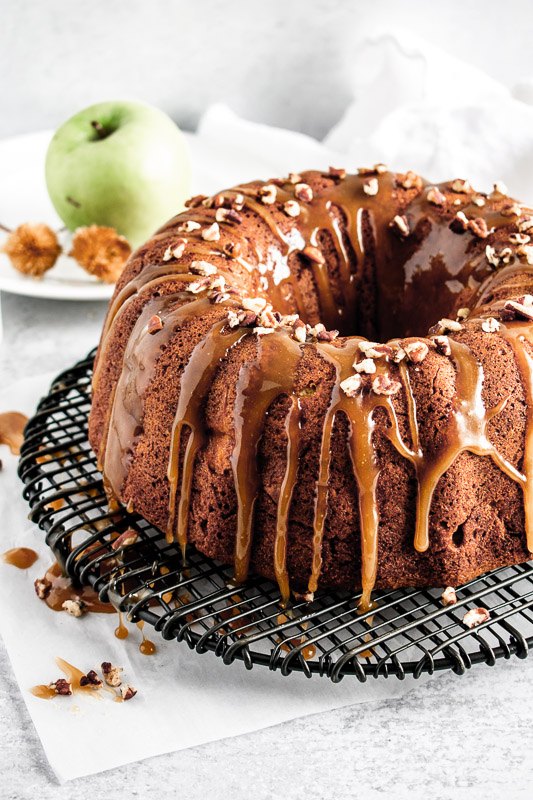 the best caramel apple coffee cake