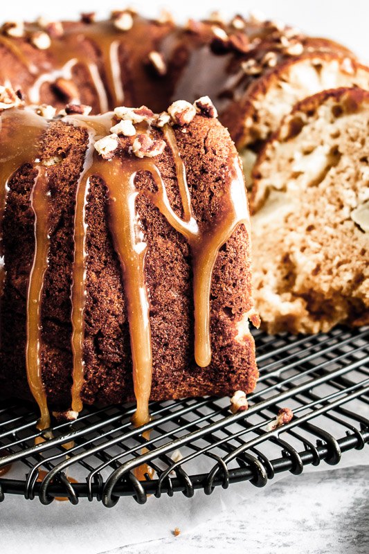 the best caramel apple coffee cake