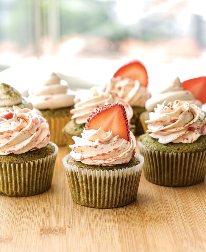 s 17 delightful cupcakes that will bring you joy, Strawberry Matcha Cupcake