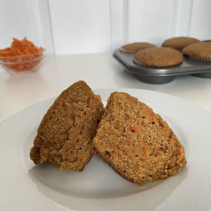 small batch carrot muffins