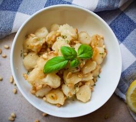 garlic and lemon cauliflower gnocchi