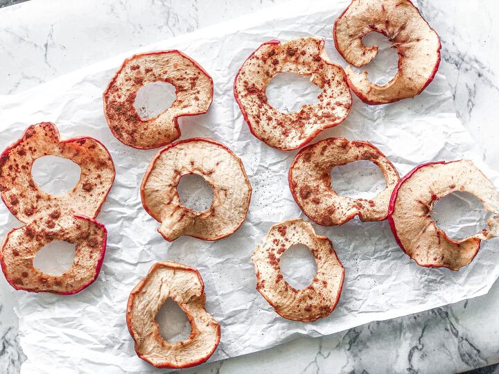 s 13 healthy snacks you can eat guilt free, Apple Chips