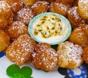 These warm and crispy little fritters are just the apple-y burst of flavor your breakfast needs