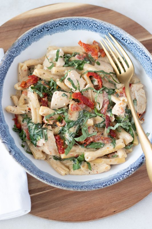 s 20 pasta recipes that the whole family will love, Instant Pot Creamy Tuscan Chicken Pasta