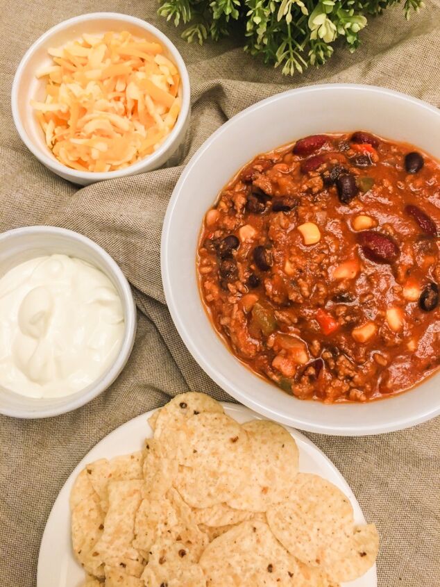s 13 comfort food dinners to soothe the soul, Easy Slow Cooker Chili