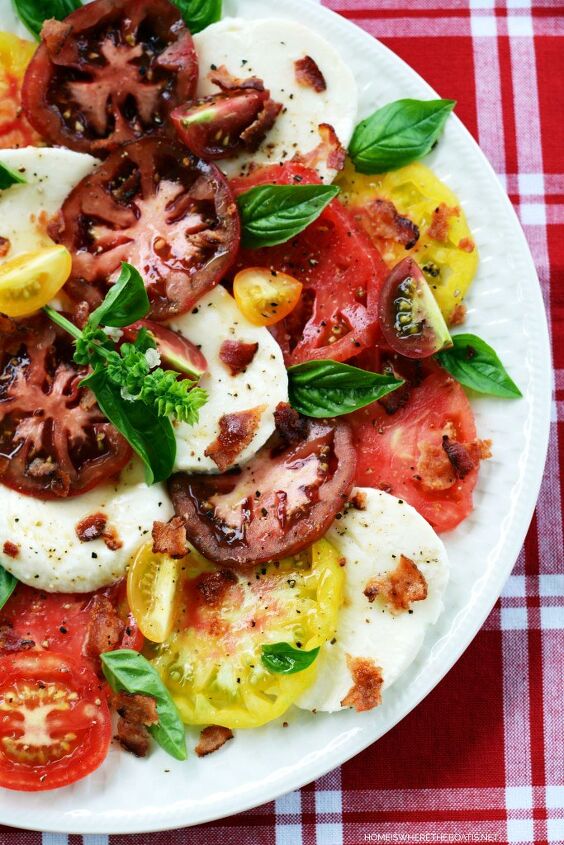 s 10 ways that bacon makes everything better, Hot Bacon Caprese Salad