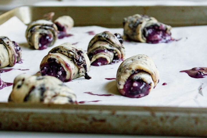blueberry blast blueberry crescent rolls