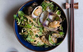 Sizzled Clams With Noodles and Watercress