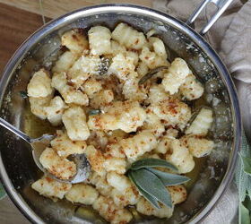 Gnocchi in Garlic and Brown Butter Sage Sauce