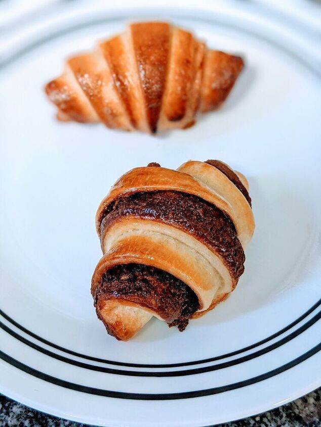 dulce de leche caramel croissants