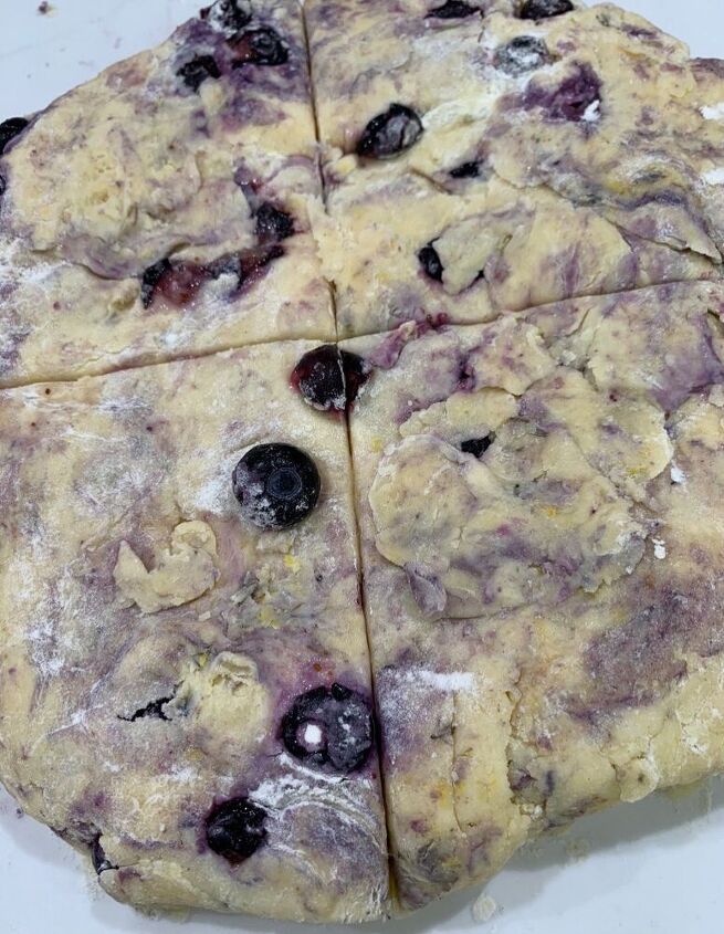 scones blueberry lavender lemon zest, The disk formed dough and shaping the scones