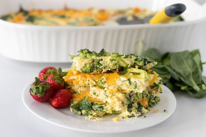 cheesy vegetable egg bake
