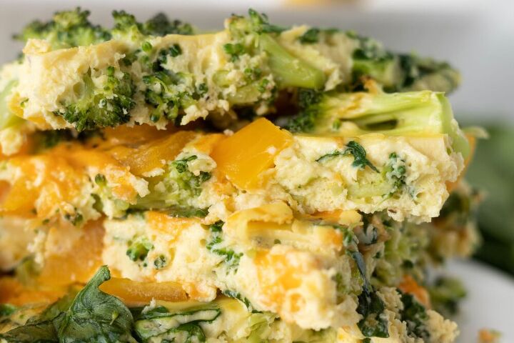 cheesy vegetable egg bake