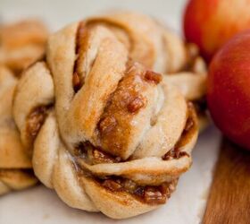 s 20 delicious treats for anyone who can t get enough caramel, Caramel Apple Twists
