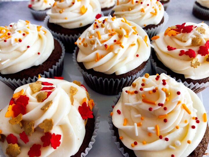 s 20 delicious treats for anyone who can t get enough caramel, Caramel Apple Frosting