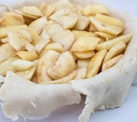 Apple Pie With No-Churn Vanilla Ice Cream | Foodtalk