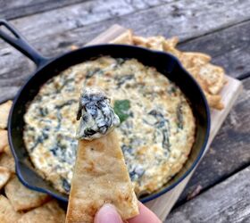 Spinach and Artichoke Skillet Dip | Foodtalk