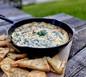 Spinach and Artichoke Skillet Dip