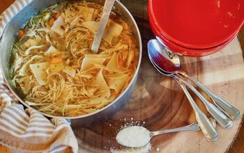 Old Fashioned Chicken Noodle Soup