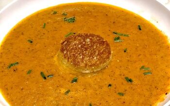 Fire Roasted Creamy Tomato and Basil Soup With Grilled Cheese Croutons