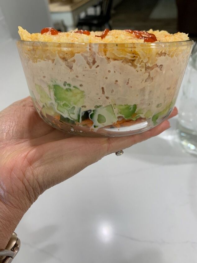 spicy tuna stack, The layers of ingredients