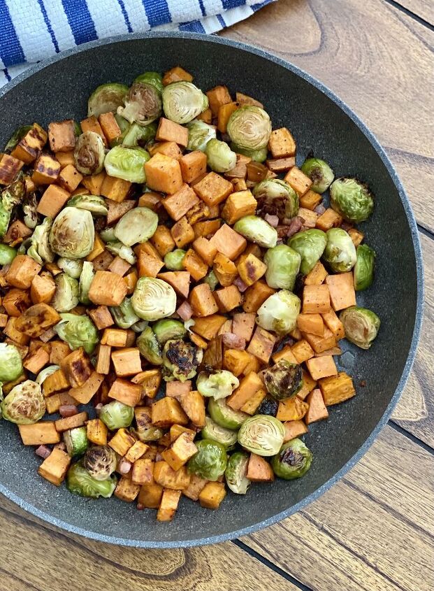 brussels sprout and sweet potato hash, Brussels Sprout Sweet Potato Hash