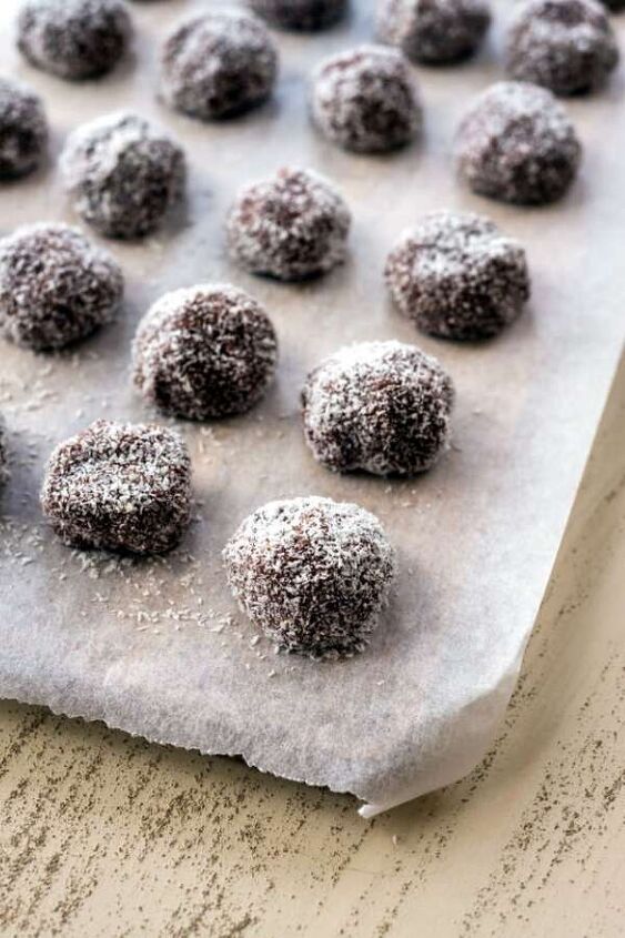 no bake christmas cookies bourbon balls recipe