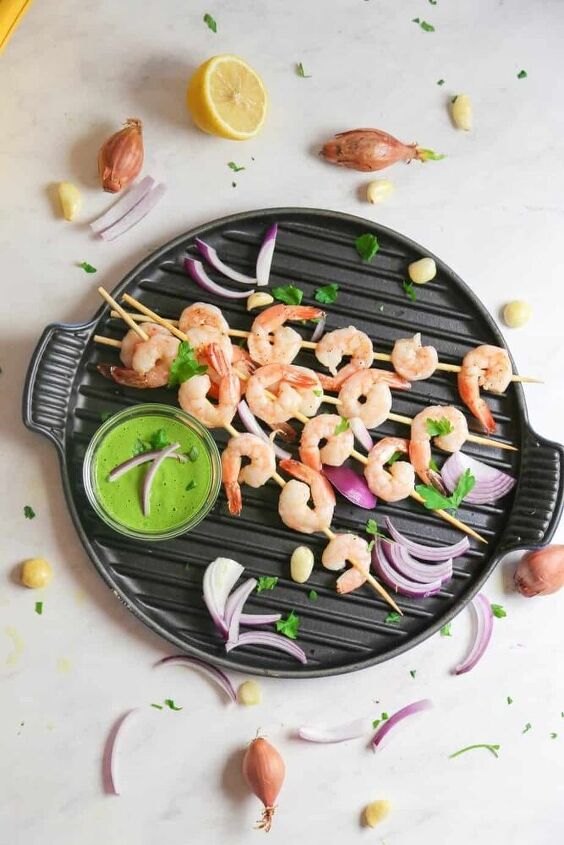 oven baked shrimp kabobs with vegan aji verde sauce