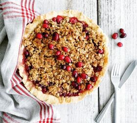 Cranberry Apple Crumble Pie