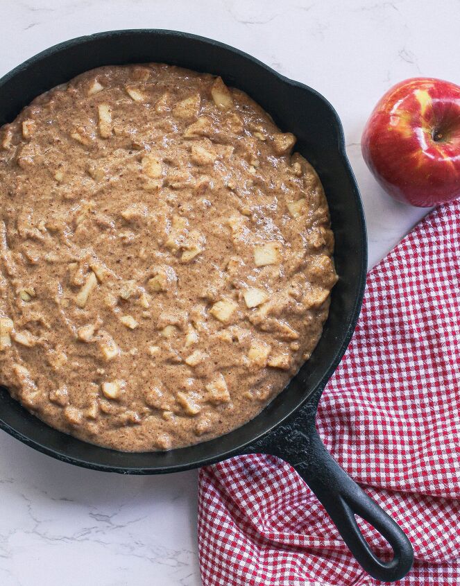 s 10 cast iron skillet recipes your whole family will love, Apple Cinnamon Skillet Cake