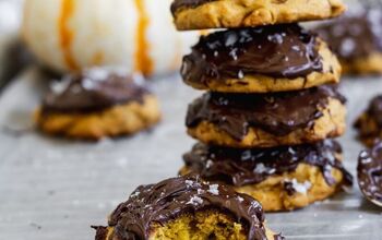 Pumpkin Oatmeal Cookies With Chocolate and Flaky Sea Salt