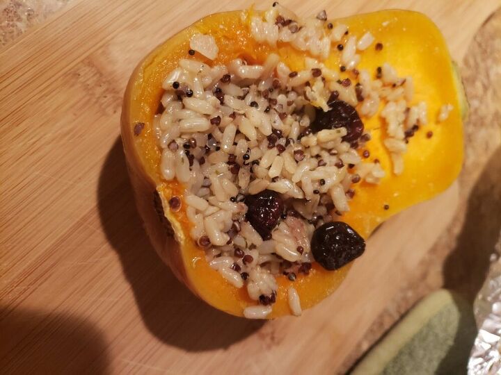 stuffed butternut squash with rice and dried cranberries