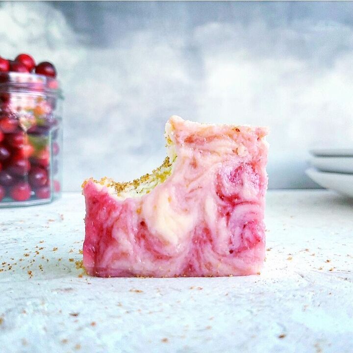 cranberry cheesecake bars