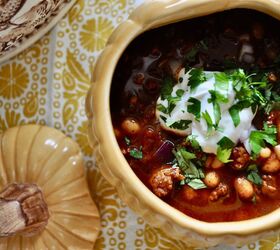 s 12 hearty chilis that will keep you warm this season, Turkey Chili With White Beans
