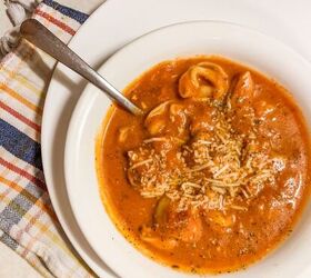 Instant Pot Tomato Basil Tortellini Soup