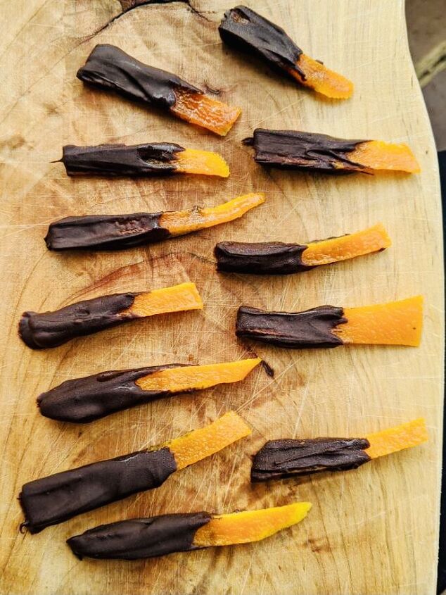 orange strips dipped in chocolate