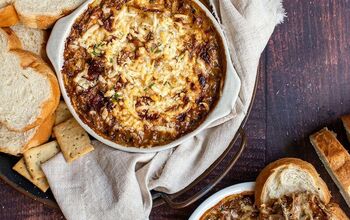 Caramelized Onion Bacon and Gruyere Dip