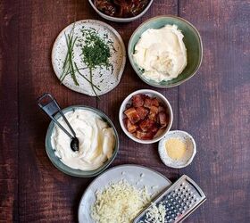 caramelized onion bacon and gruyere dip