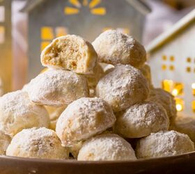 Russian Tea Cake Cookies - Snowball Cookies, Mexican Wedding Cookies