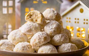 Russian Tea Cake Cookies - Snowball Cookies, Mexican Wedding Cookies