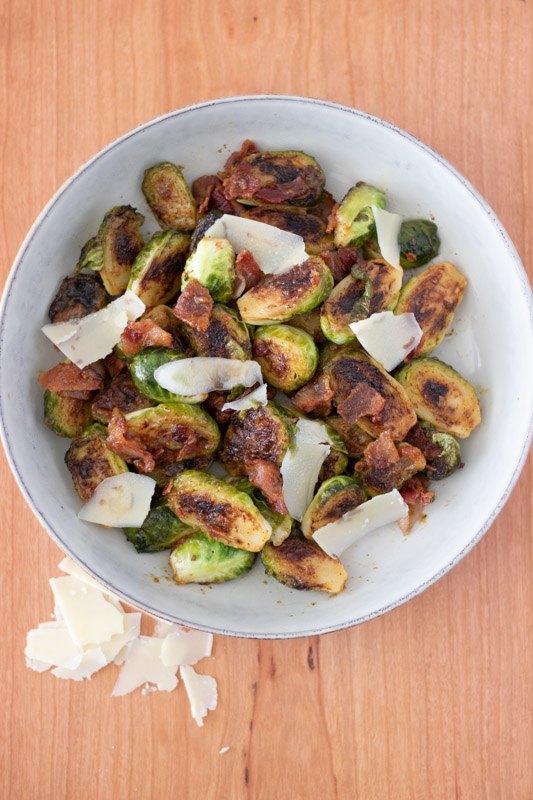 caramelized brussels sprouts with bacon