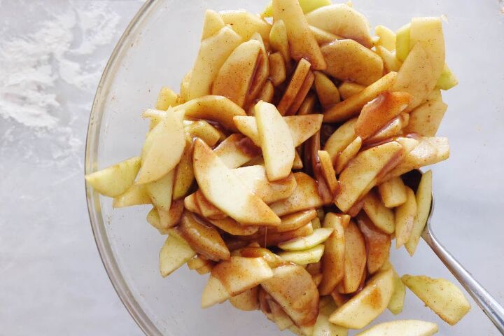 buttermilk crusted apple pie