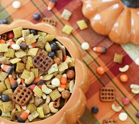 s 31 fun snacks and dishes to serve your team on game day, Pumpkin Spice Chex Snack Mix