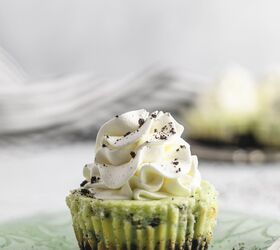 s 18 mini desserts that ll convince you to skip the pie this year, Mini Chocolate Mint Cheesecakes