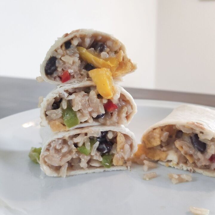 s 10 burritos and sandwich wraps that are amazingly delicious, Nacho Bean Burrito