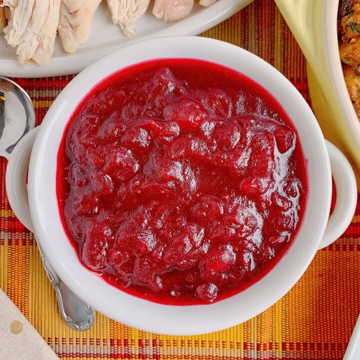 10 thanksgiving sides that will make your guests ignore the turkey, Cranberry Sauce