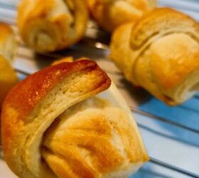 10 eggless meals to keep you from breaking the bank, Mini Croissant