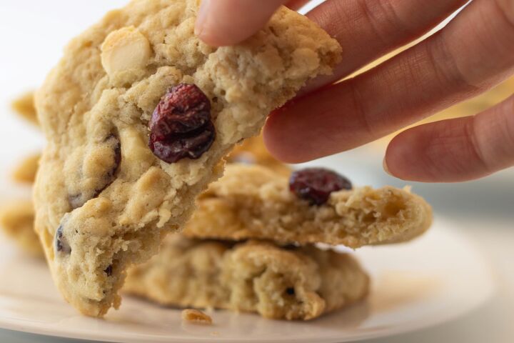 s 20 mouthwatering ways to use cranberries this season, Oatmeal Cranberry White Chocolate Cookies